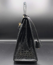 Load image into Gallery viewer, Hermès Kelly 28 CM Croco Bag