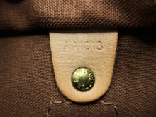 Carica l'immagine nel visualizzatore di Gallery, Louis Vuitton Speedy Monogram Bag