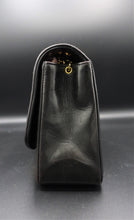 Charger l'image dans la galerie, Chanel Diana Flap Bag