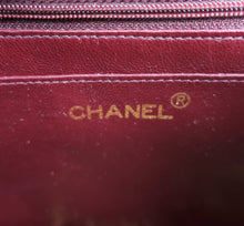 Charger l'image dans la galerie, Chanel Diana Flap Bag