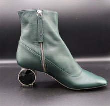 Charger l'image dans la galerie, Loewe Leather Ankle Boots