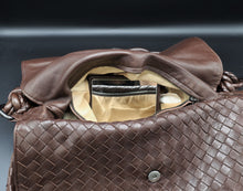 Cargar imagen en el visor de la galería, Bottega Veneta Braided Double-Flap Bag
