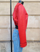 Carica l'immagine nel visualizzatore di Gallery, Louis Vuitton Red Leather Jacket