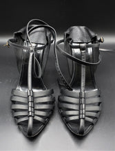 Charger l'image dans la galerie, Saint Laurent Black Strappy Sandals