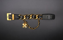 Cargar imagen en el visor de la galería, Chanel Leather Bracelet