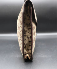 Charger l'image dans la galerie, Céline Monogram Clutch Bag