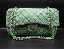 Charger l'image dans la galerie, Chanel Denim Flap Bag