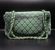 Charger l'image dans la galerie, Chanel Denim Flap Bag