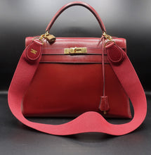 Charger l'image dans la galerie, Hermès Kelly Bag 32 CM