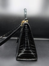 Charger l'image dans la galerie, Hermès Kelly Croco Bag 28 CM