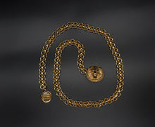 Carica l'immagine nel visualizzatore di Gallery, Chanel Chain Belt