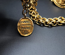 Carica l'immagine nel visualizzatore di Gallery, Chanel Chain Belt