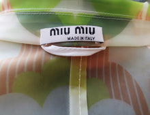 Carica l'immagine nel visualizzatore di Gallery, Miu Miu Vinyl Raincoat