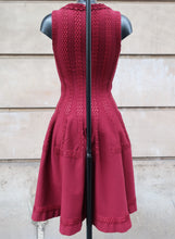 Cargar imagen en el visor de la galería, Azzedine Alaïa Burgundy Dress