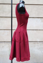 Cargar imagen en el visor de la galería, Azzedine Alaïa Burgundy Dress