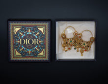 Carica l'immagine nel visualizzatore di Gallery, Dior In Lights Earrings