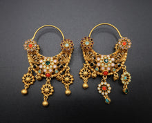 Carica l'immagine nel visualizzatore di Gallery, Dior In Lights Earrings