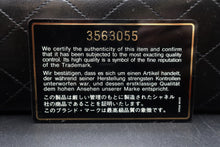 Charger l'image dans la galerie, Chanel 25 CM Double Flap Bag