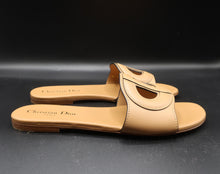 Charger l'image dans la galerie, Dior D-Club Camel Mules