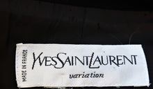 Carica l'immagine nel visualizzatore di Gallery, Yves Saint Laurent Variation Blazer