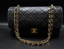 Charger l'image dans la galerie, Chanel Timeless Double Flap Bag