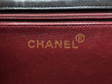 Cargar imagen en el visor de la galería, Chanel 25 CM Flap Bag