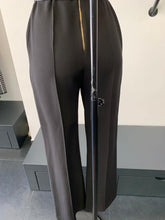 Cargar imagen en el visor de la galería, Traje de noche bimaterial de Elie Saab