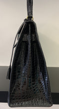 Cargar imagen en el visor de la galería, Hermès Kelly vintage en crocodile