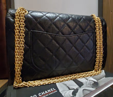 Carica l&#39;immagine nel visualizzatore di Gallery, Chanel 2.55 Médium
