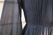 Carica l&#39;immagine nel visualizzatore di Gallery, Christian Dior Black Dress

