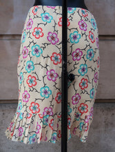 Charger l&#39;image dans la galerie, Chanel Flower Print Skirt
