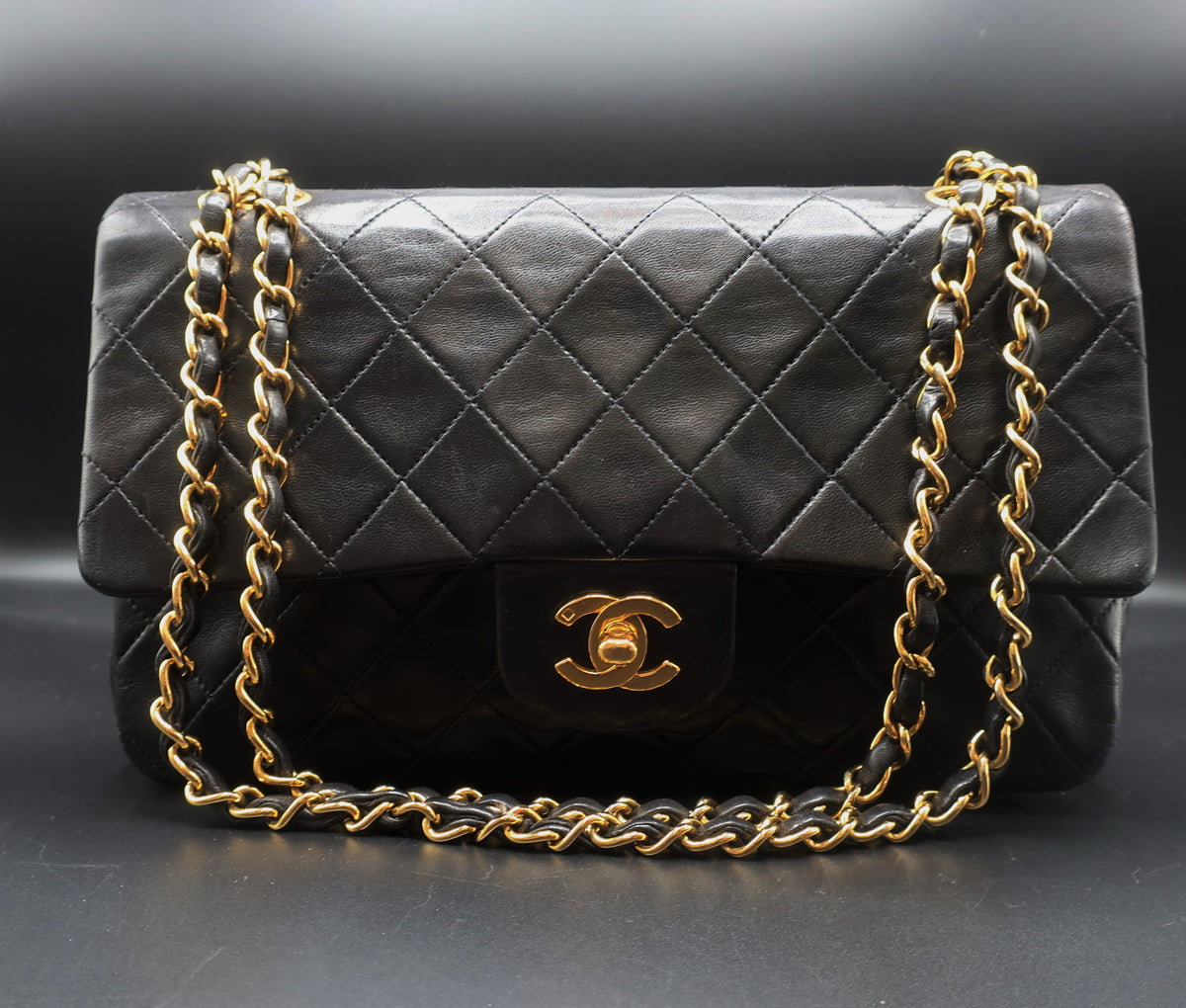 Chanel Double-Flap Bag 25 CM – hk-vintage