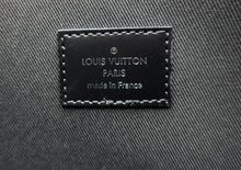 Carica l&#39;immagine nel visualizzatore di Gallery, Louis Vuitton Jour Pochette
