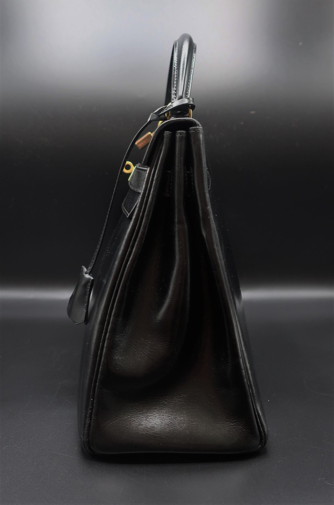 Hermes Kelly 32 Black Box Gold Satchel Shoulder Bag With