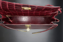 Load image into Gallery viewer, Hermès Kelly 32 CM Croco Bag
