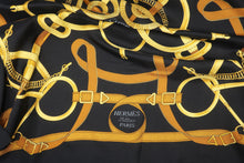 Load image into Gallery viewer, Hermès Eperon d&#39;or Scarf
