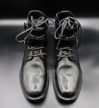 Carica l&#39;immagine nel visualizzatore di Gallery, Saint Laurent Black Leather Boots
