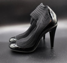 Charger l&#39;image dans la galerie, Chanel Black Patent Leather Sock Boots
