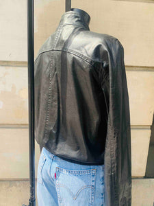 Black leather Prada jacket like new in size 38 french