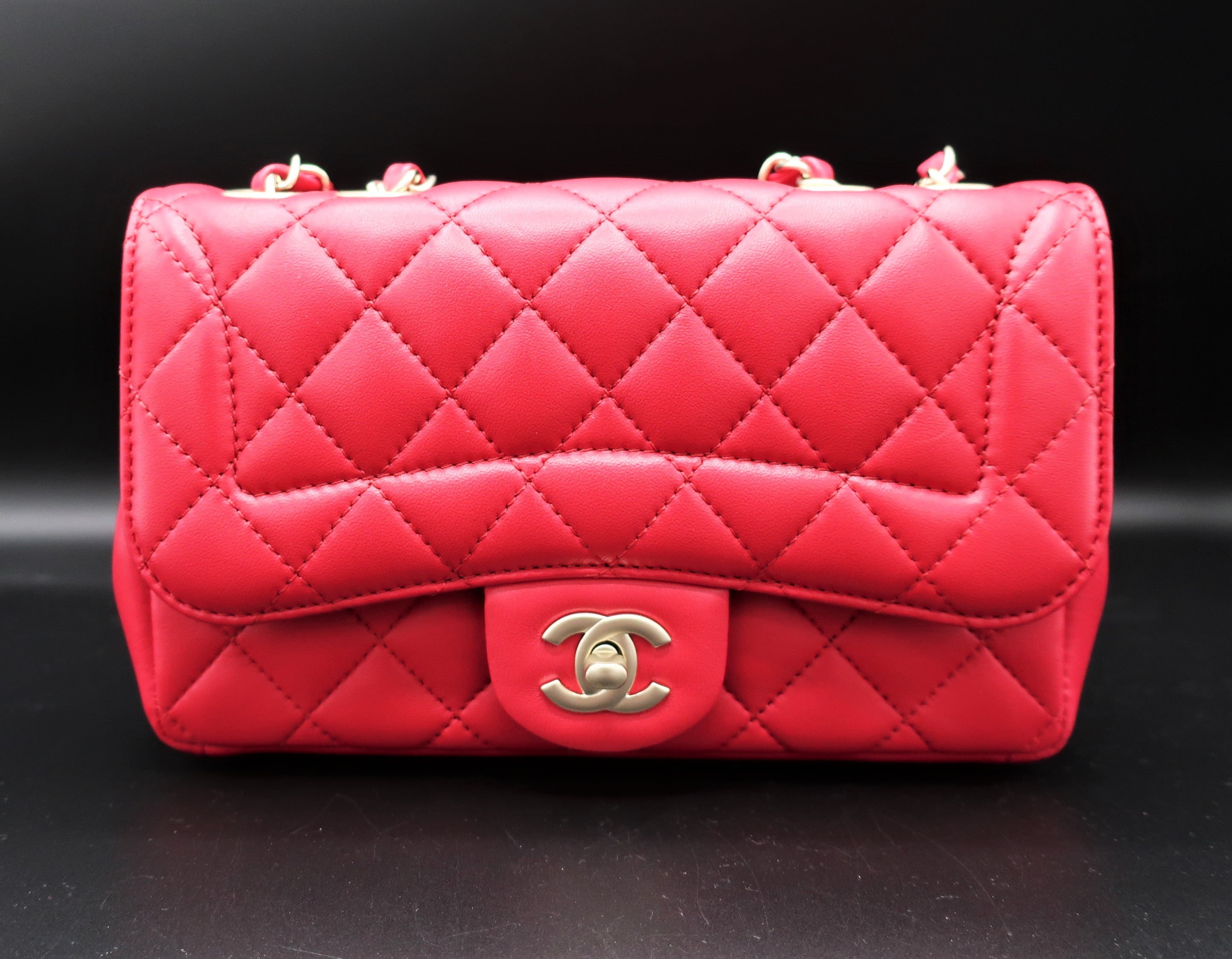 Chanel Fuchsia Flap Bag – hk-vintage