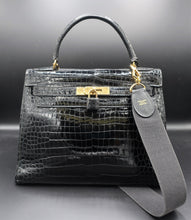 Carica l&#39;immagine nel visualizzatore di Gallery, Hermès Kelly 28 CM Croco Bag
