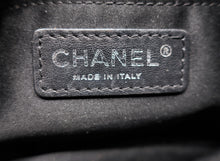 Cargar imagen en el visor de la galería, Chanel Black Quilted 3 Bag
