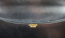 Load image into Gallery viewer, Hermès Constance Bag 23 CM
