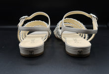 Carica l&#39;immagine nel visualizzatore di Gallery, Chanel Flat Sandals
