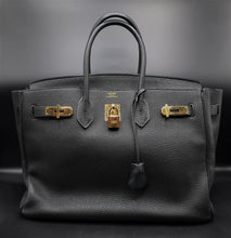 Load image into Gallery viewer, Hèrmes Birkin Bag 35 CM / Sold Out
