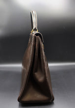 Cargar imagen en el visor de la galería, Hermès Kelly 32 CM Brown Bag
