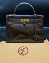 Charger l&#39;image dans la galerie, Hermès Kelly 32 CM Brown Bag

