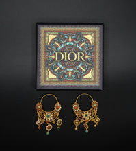 Cargar imagen en el visor de la galería, Dior In Lights Earrings
