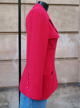 Carica l&#39;immagine nel visualizzatore di Gallery, Chanel Fuchsia Tweed Jacket
