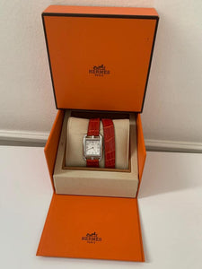 Reloj de pulsera de doble vuelta Hermès Cape Cod modelo pequeño